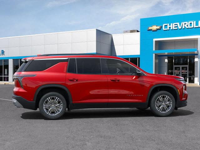 2025 Chevrolet Traverse Vehicle Photo in MOON TOWNSHIP, PA 15108-2571