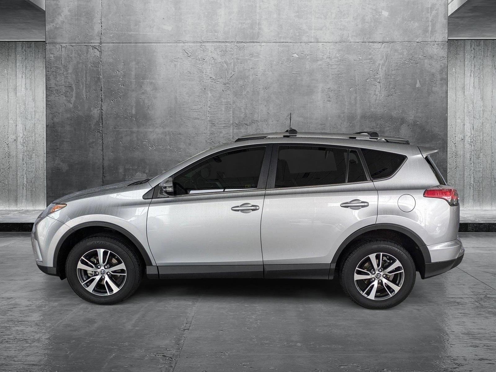 2017 Toyota RAV4 Vehicle Photo in Spokane Valley, WA 99206