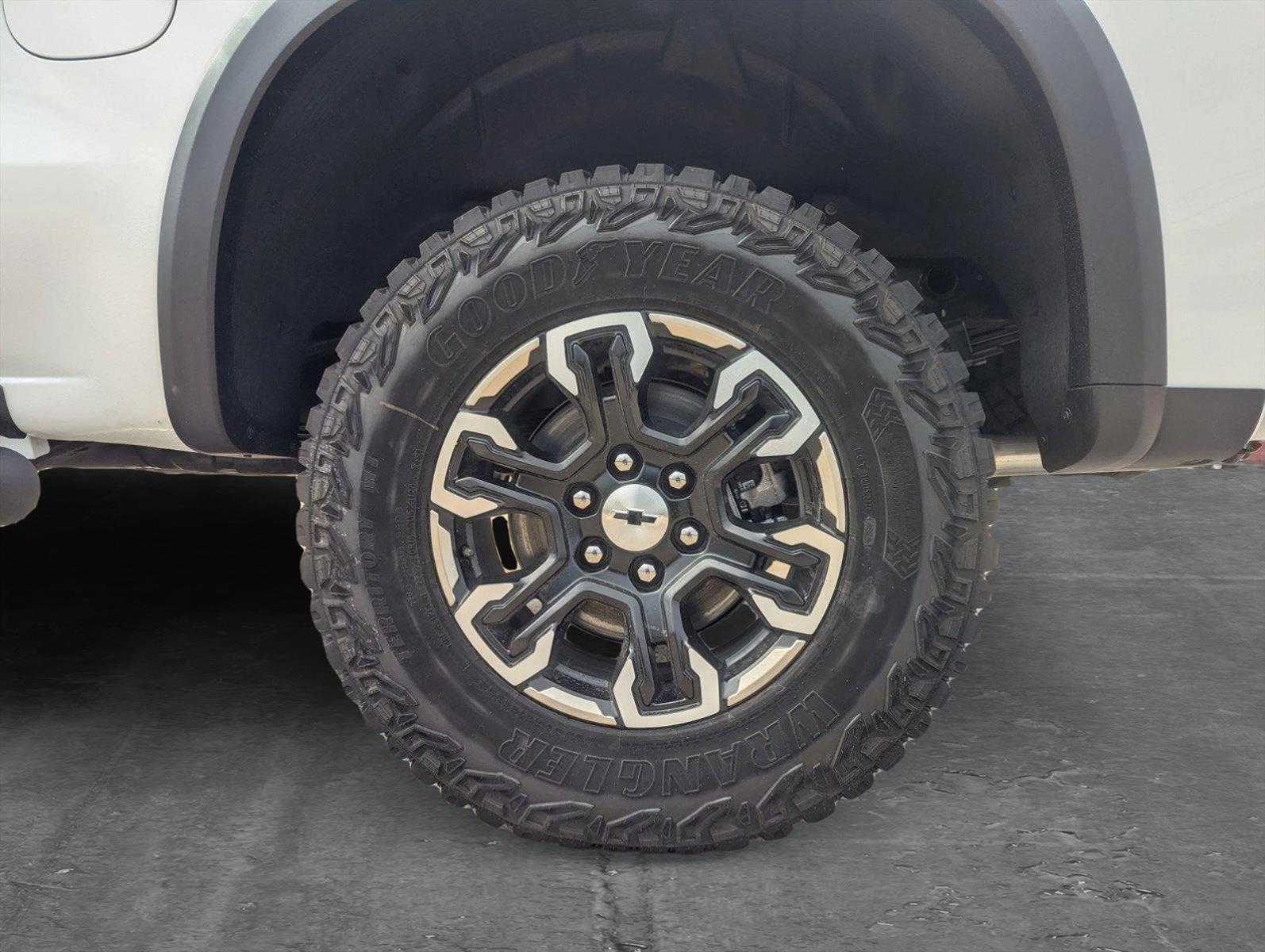 2025 Chevrolet Silverado 1500 Vehicle Photo in CORPUS CHRISTI, TX 78412-4902