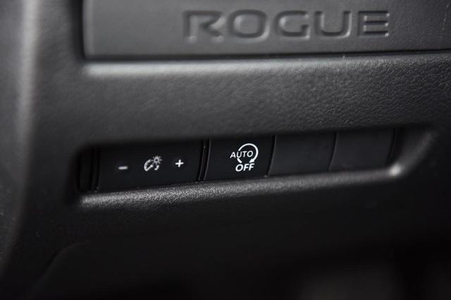 2025 Nissan Rogue Vehicle Photo in Ballwin, MO 63011