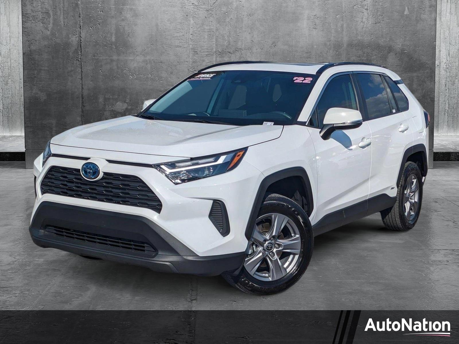 2022 Toyota RAV4 Vehicle Photo in Sarasota, FL 34231