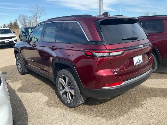 2025 Jeep Grand Cherokee Vehicle Photo in Kaukauna, WI 54130