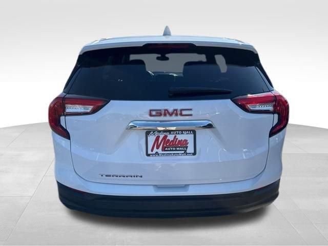 2022 GMC Terrain Vehicle Photo in MEDINA, OH 44256-9631