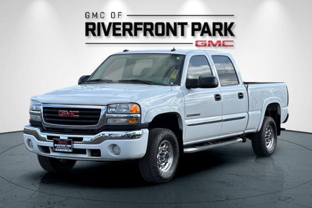 2004 GMC Sierra 2500 HD Vehicle Photo in SPOKANE, WA 99202-2191