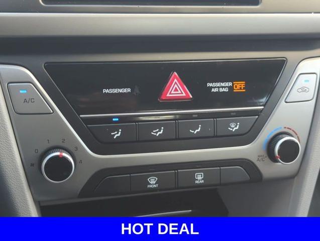 2017 Hyundai ELANTRA Vehicle Photo in Merrillville, IN 46410