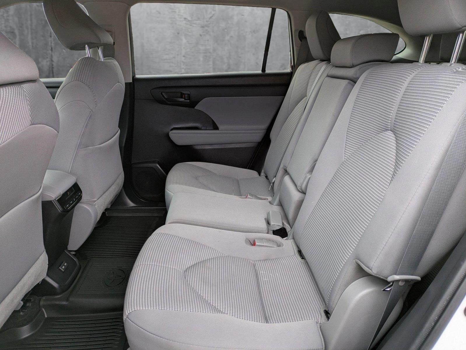 2023 Toyota Highlander Vehicle Photo in GOLDEN, CO 80401-3850