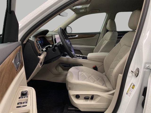 2025 Volkswagen Atlas Vehicle Photo in Appleton, WI 54913