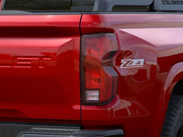 2025 Chevrolet Colorado Vehicle Photo in GREENACRES, FL 33463-3207
