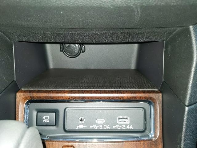 2024 Subaru Ascent Vehicle Photo in Green Bay, WI 54304