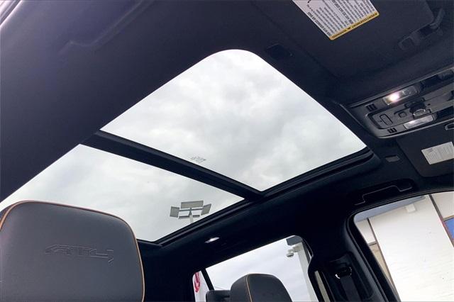 2021 GMC Yukon Vehicle Photo in Lees Summit, MO 64086