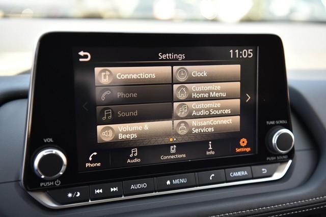 2025 Nissan Rogue Vehicle Photo in Ballwin, MO 63011