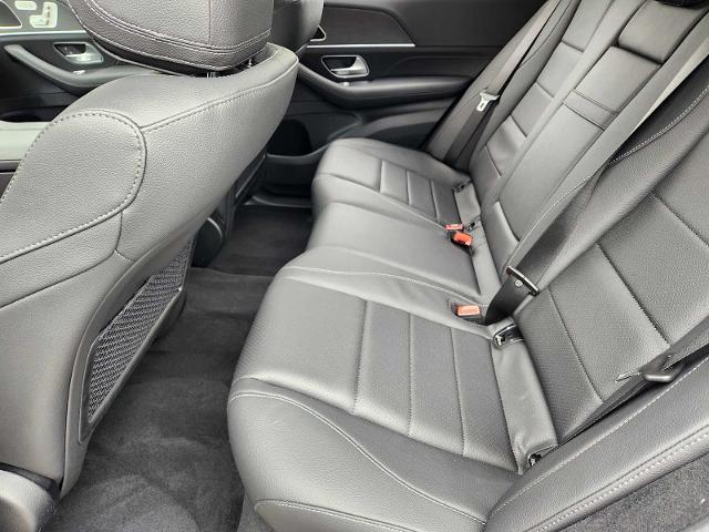 2025 Mercedes-Benz GLE Vehicle Photo in HOUSTON, TX 77079