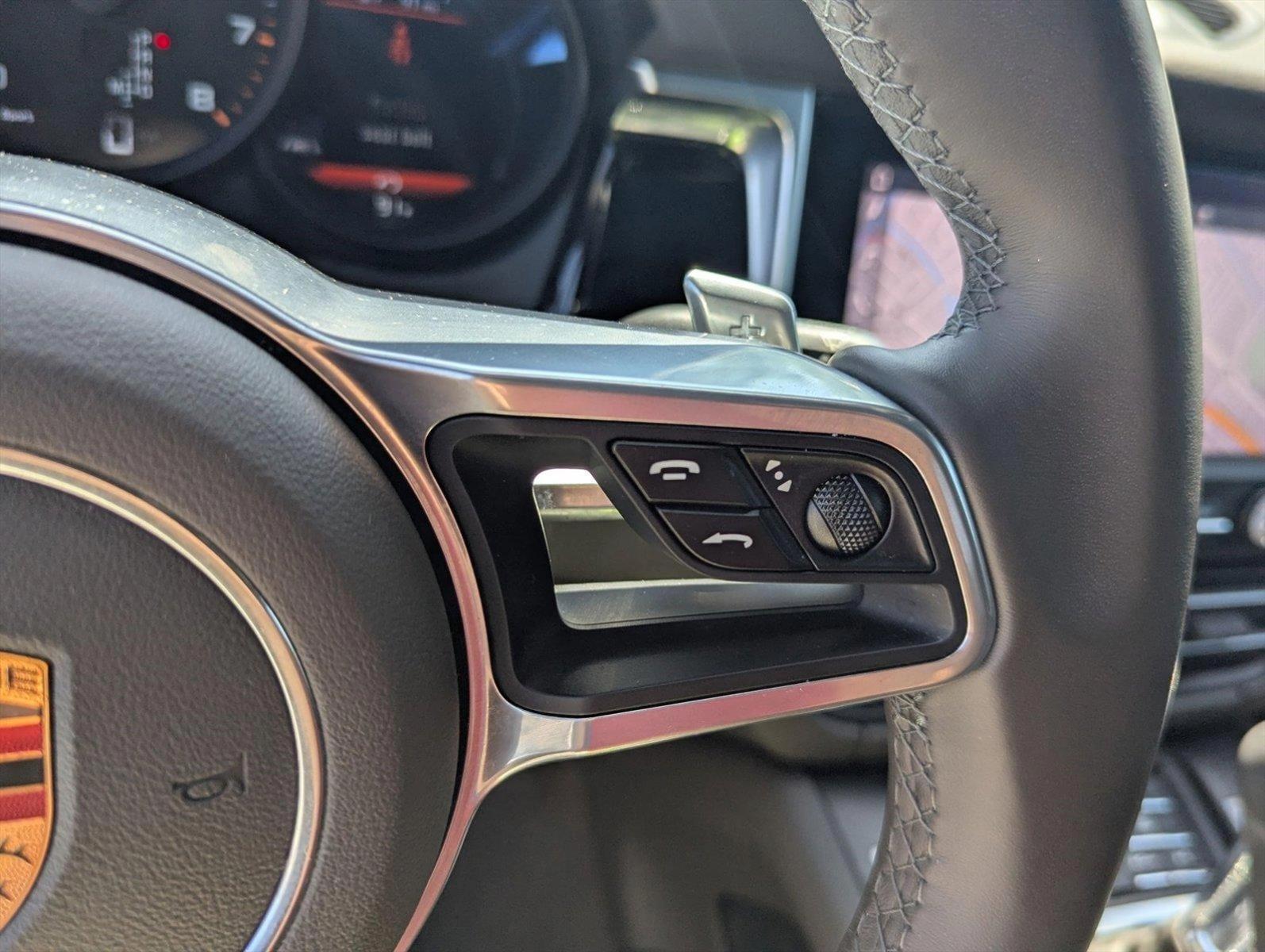 2019 Porsche Macan Vehicle Photo in Delray Beach, FL 33444