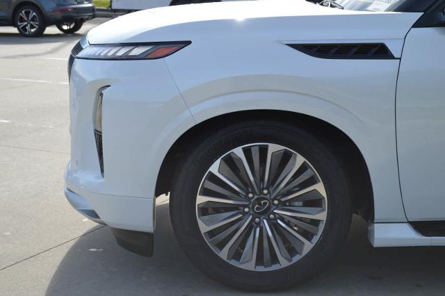 2025 INFINITI QX80 Vehicle Photo in Houston, TX 77090