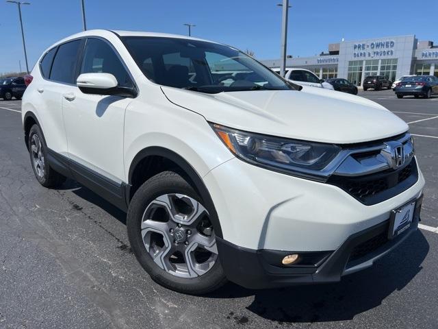 2017 Honda CR-V Vehicle Photo in GREEN BAY, WI 54304-5303