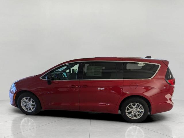 2025 Chrysler Voyager Vehicle Photo in Oshkosh, WI 54901