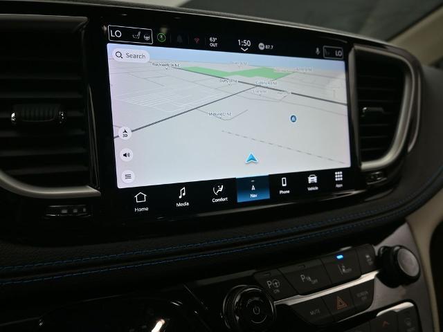 2021 Chrysler Pacifica Vehicle Photo in Cedar Rapids, IA 52402