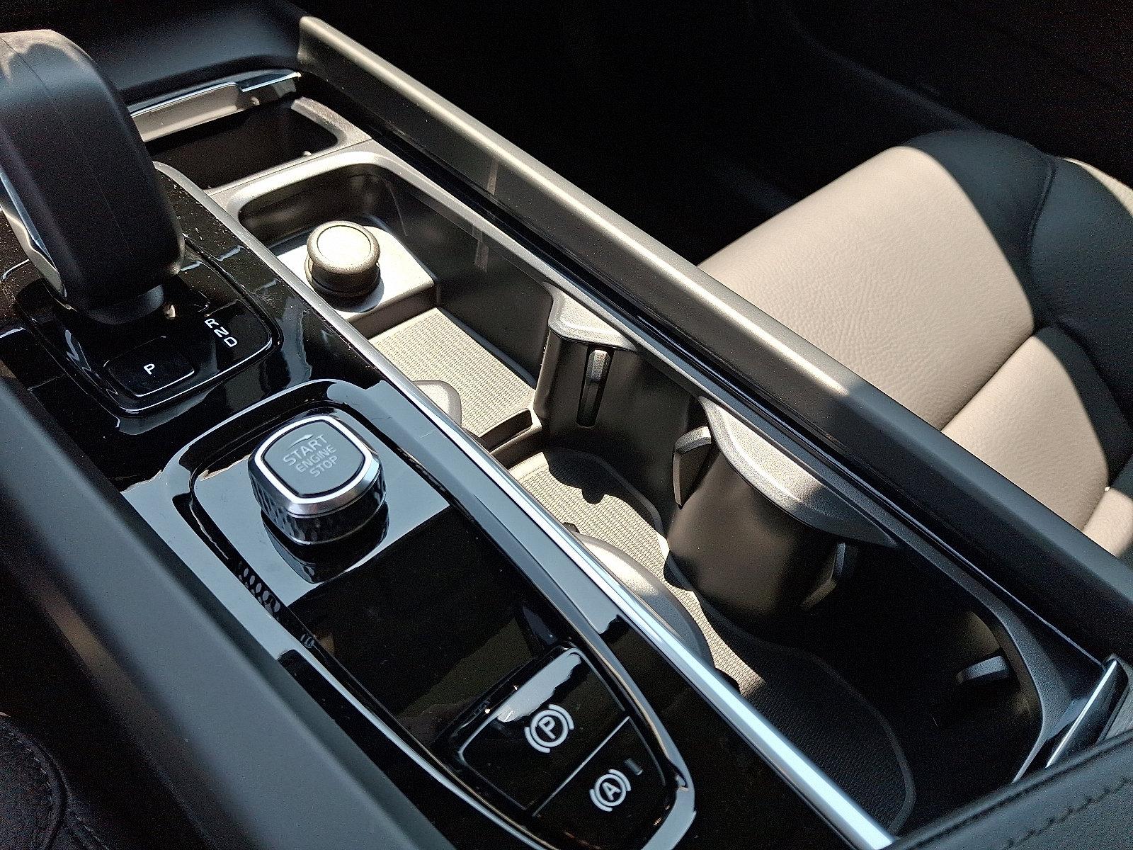 2025 Volvo XC60 Plug-In Hybrid Vehicle Photo in Trevose, PA 19053