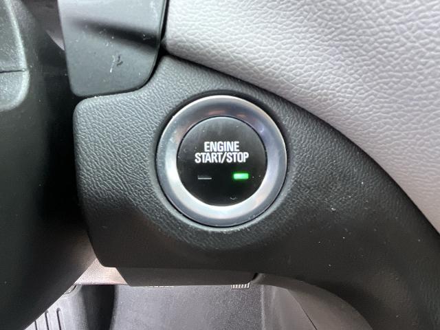2022 Chevrolet Equinox Vehicle Photo in PITTSBURGH, PA 15226-1209