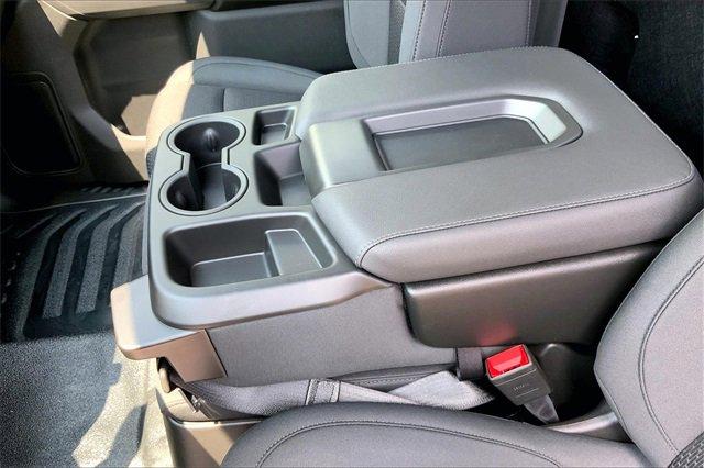 2025 Chevrolet Silverado 1500 Vehicle Photo in KANSAS CITY, MO 64114-4502