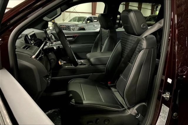 2025 GMC Sierra EV Vehicle Photo in KANSAS CITY, MO 64114-4545