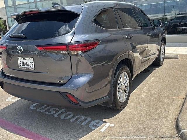 2022 Toyota Highlander Vehicle Photo in Grapevine, TX 76051