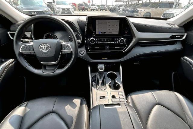2023 Toyota Highlander Vehicle Photo in San Antonio, TX 78230