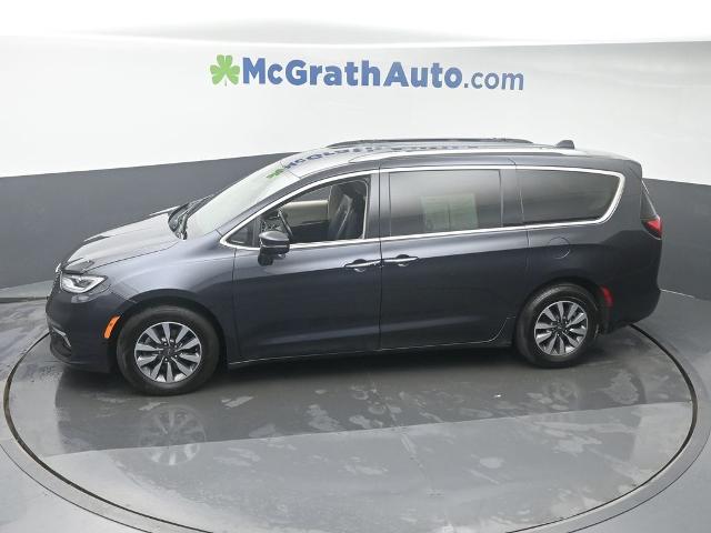 2021 Chrysler Pacifica Vehicle Photo in Cedar Rapids, IA 52402