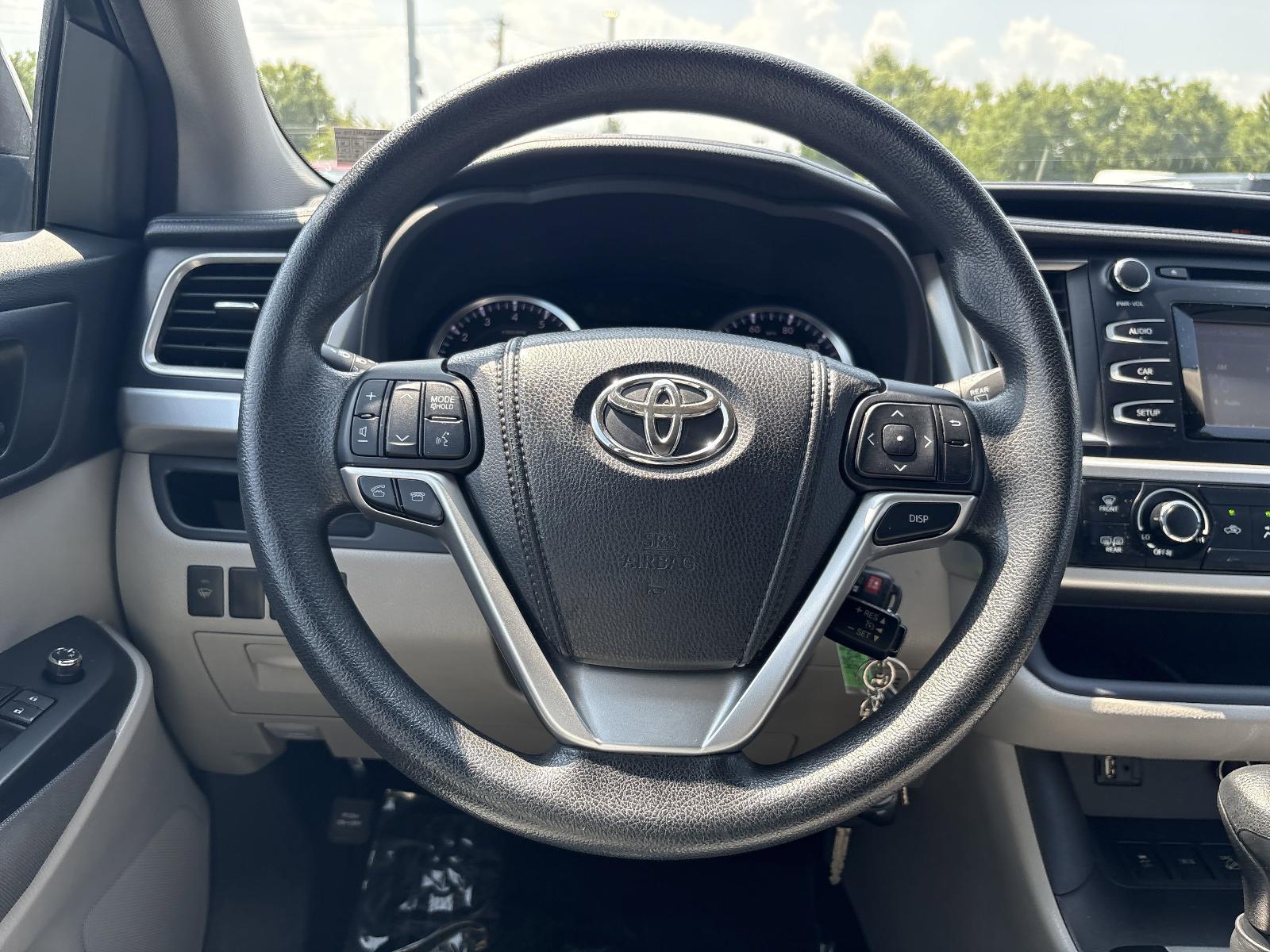 2014 Toyota Highlander Vehicle Photo in Mechanicsburg, PA 17050