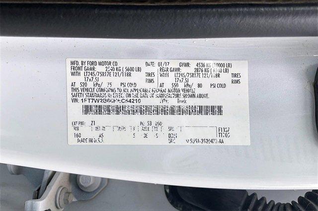 2017 Ford Super Duty F-250 SRW Vehicle Photo in INDEPENDENCE, MO 64055-1314