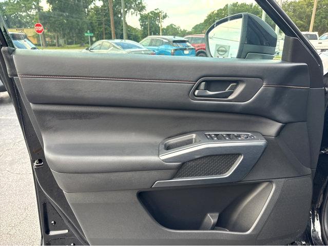 2024 Nissan Pathfinder Vehicle Photo in Savannah, GA 31419