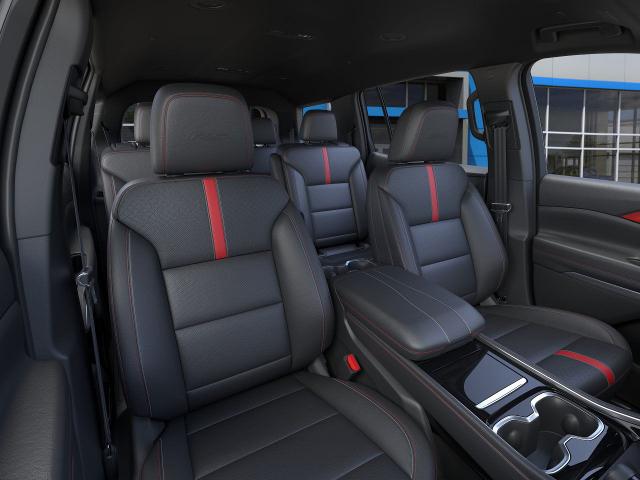 2026 Chevrolet Traverse Vehicle Photo in Roslyn, NY 11576