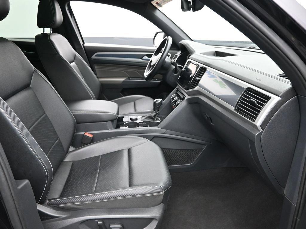 2021 Volkswagen Atlas Cross Sport Vehicle Photo in Marion, IA 52302