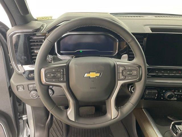 2025 Chevrolet Silverado 1500 Vehicle Photo in PHOENIX, AZ 85014-3381