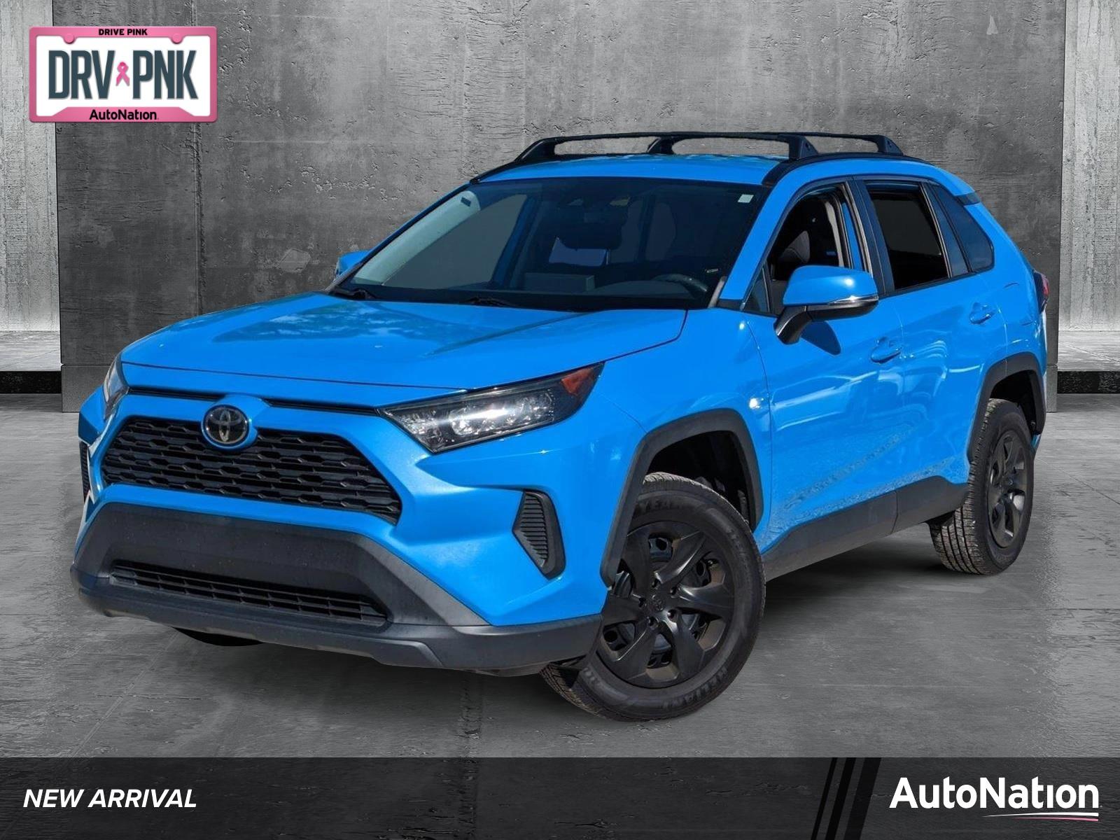 2019 Toyota RAV4 Vehicle Photo in Bradenton, FL 34207