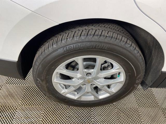 2024 Chevrolet Equinox Vehicle Photo in PHOENIX, AZ 85014-3381