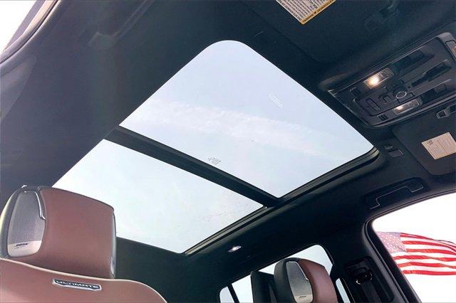 2023 GMC Yukon Vehicle Photo in KANSAS CITY, MO 64114-4502