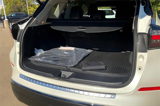 2024 Nissan Murano Vehicle Photo in Lees Summit, MO 64086
