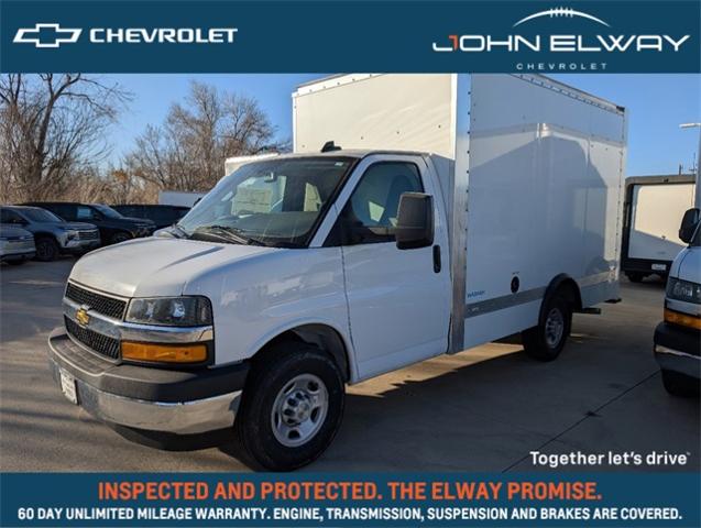 2024 Chevrolet Express Commercial Cutaway Vehicle Photo in ENGLEWOOD, CO 80113-6708