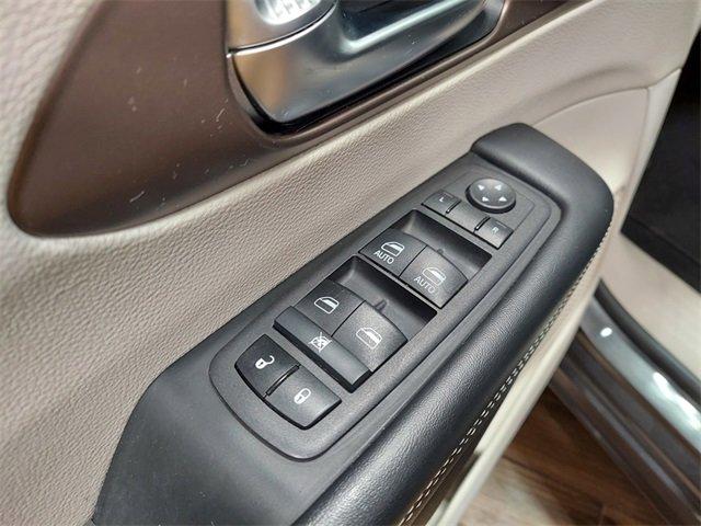 2023 Chrysler Voyager Vehicle Photo in SAUK CITY, WI 53583-1301