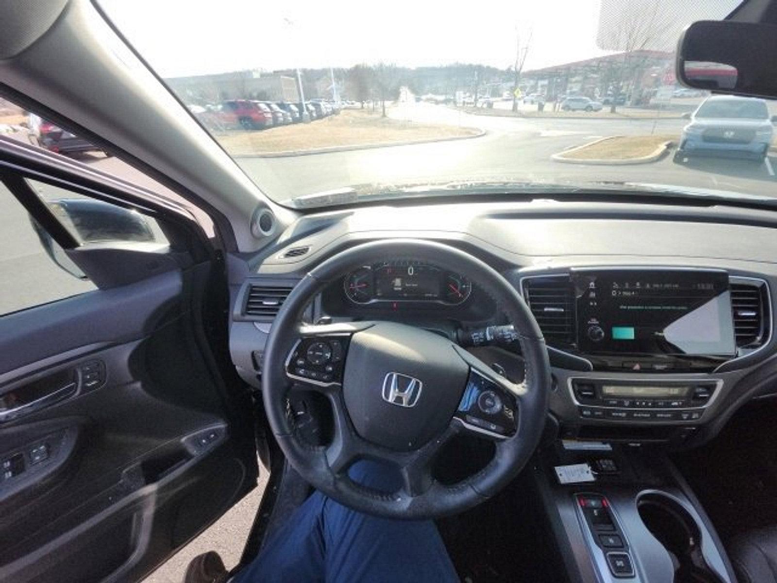 2022 Honda Pilot Vehicle Photo in Harrisburg, PA 17111