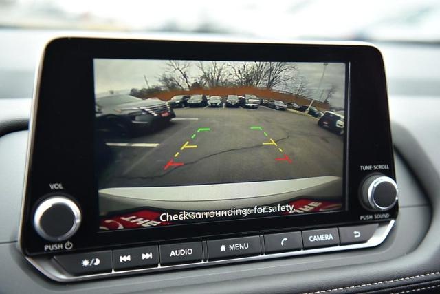 2025 Nissan Rogue Vehicle Photo in Ballwin, MO 63011