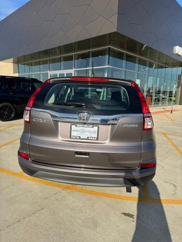2015 Honda CR-V Vehicle Photo in Peoria, IL 61615