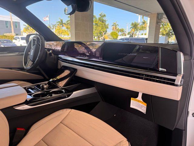 2025 Cadillac Escalade ESV Vehicle Photo in DELRAY BEACH, FL 33483-3294