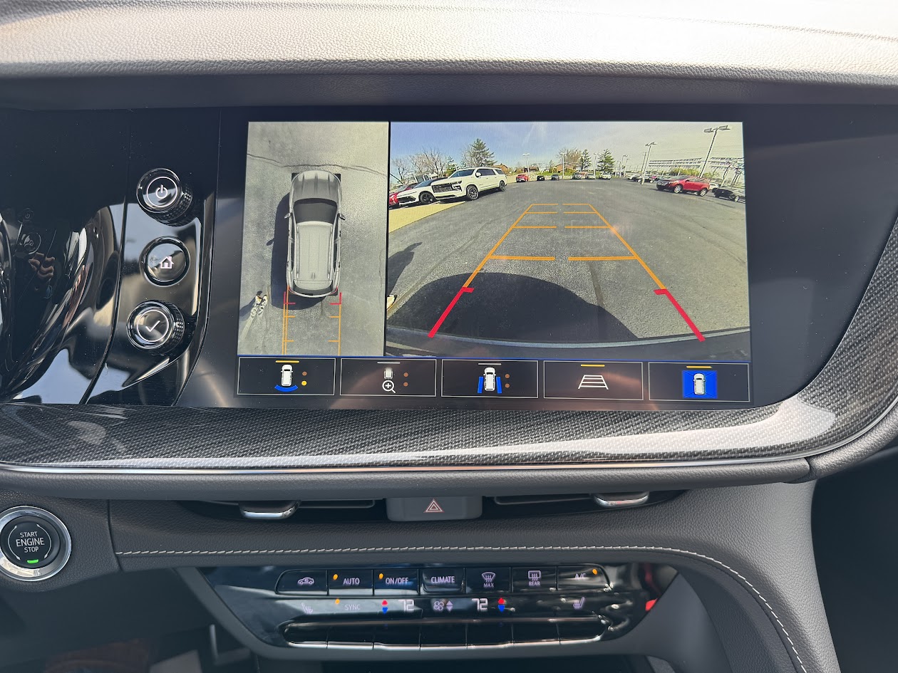 2022 Buick Envision Vehicle Photo in BOONVILLE, IN 47601-9633