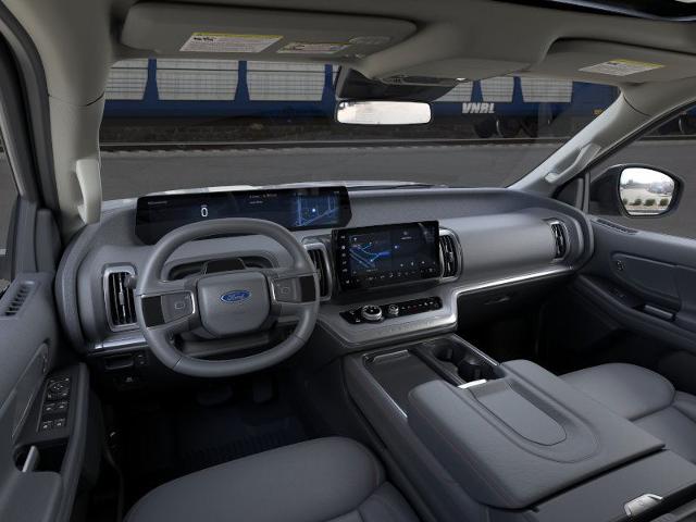 2025 Ford Expedition Vehicle Photo in Winslow, AZ 86047-2439