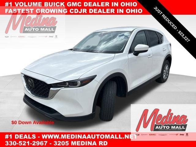 2022 Mazda CX-5 Vehicle Photo in MEDINA, OH 44256-9631