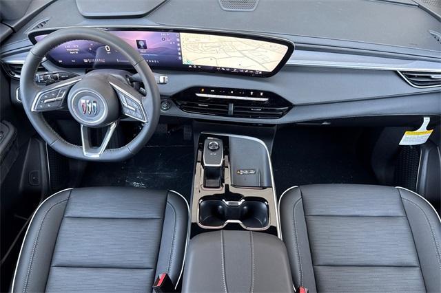 2025 Buick Enclave Vehicle Photo in ELK GROVE, CA 95757-8703