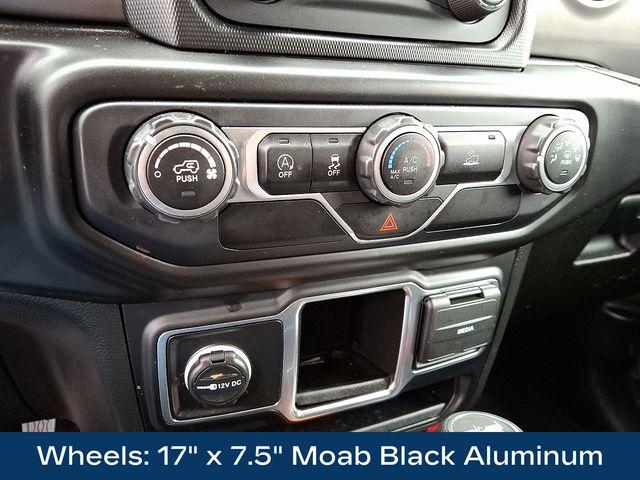 2021 Jeep Wrangler Unlimited Vehicle Photo in DANBURY, CT 06810-5034