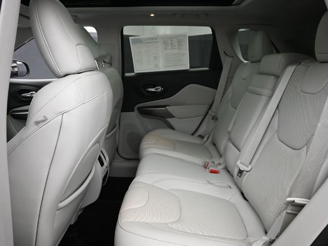 2019 Jeep Cherokee Vehicle Photo in Cedar Rapids, IA 52402